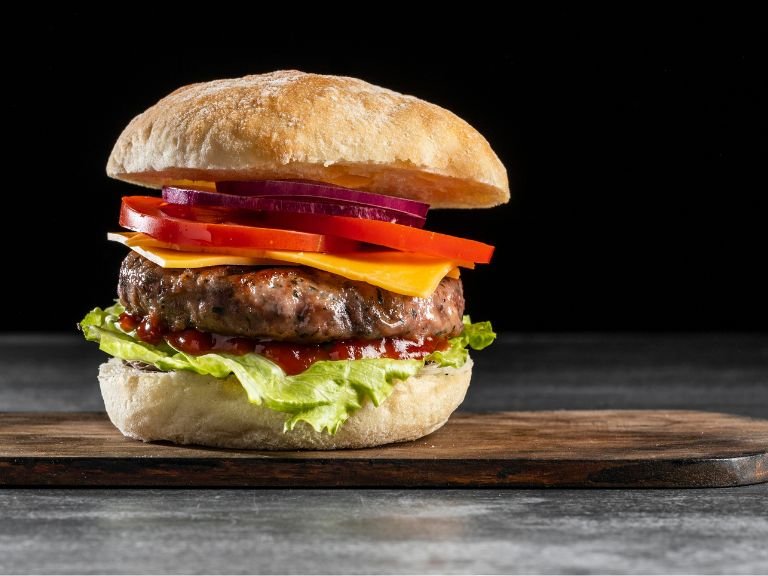 CHARCOAL BEEF BURGER