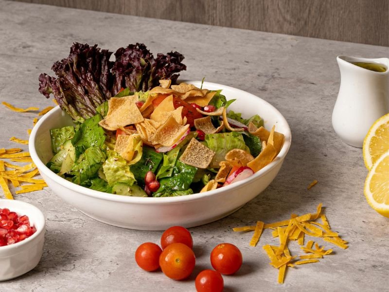 Fatoush  (Mixed Salad with Roasted Bread)